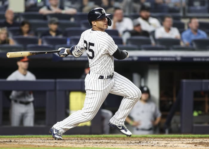 Yankees SS Gleyber Torres hitting